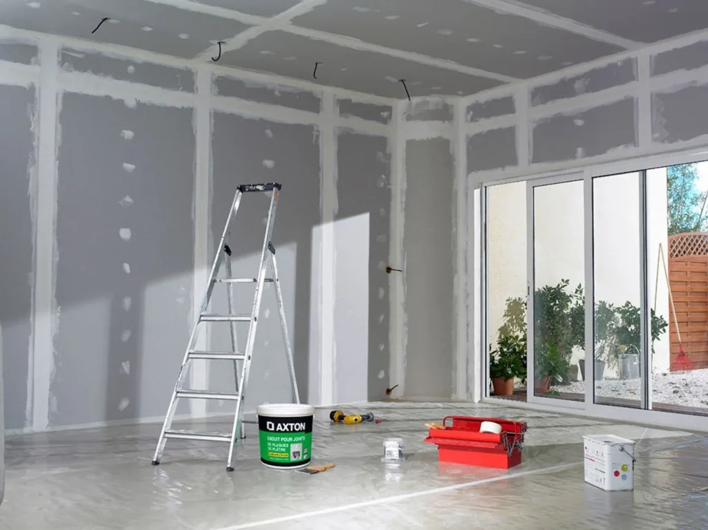 comment-poser-des-plaques-de-platre-au-mur-et-au-plafond hr renov