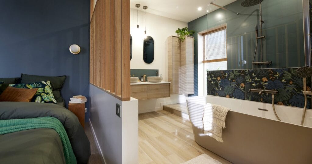 salle de bains bois papier peint tropical hr renov